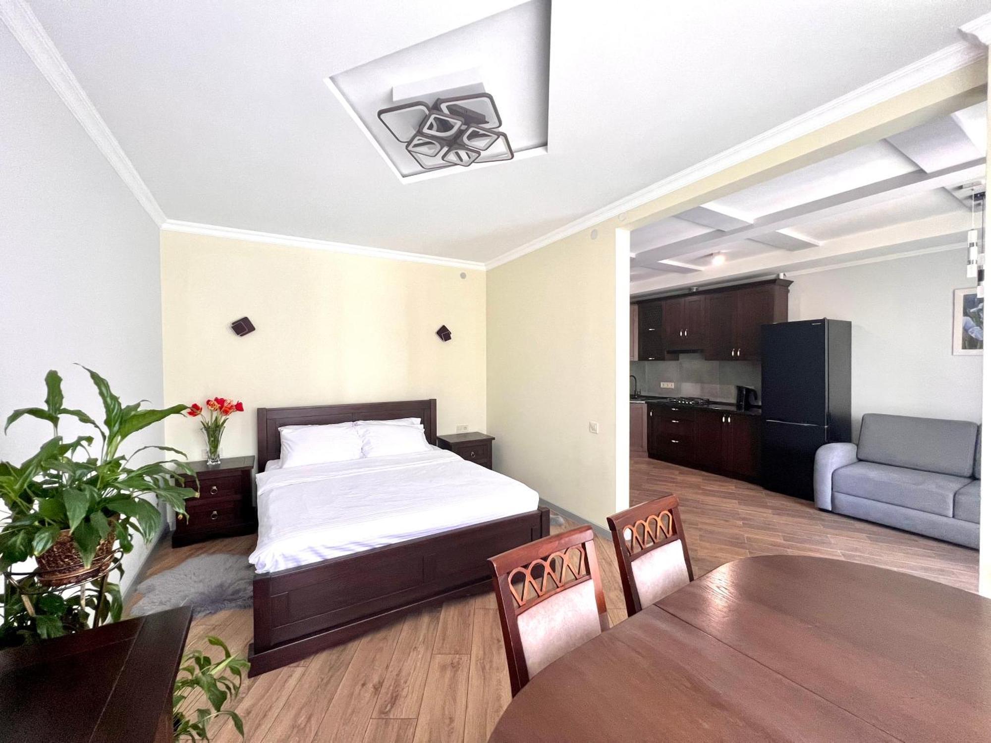 Osapart Ideal Apartment In The Complex Great Britain Lviv Exterior foto